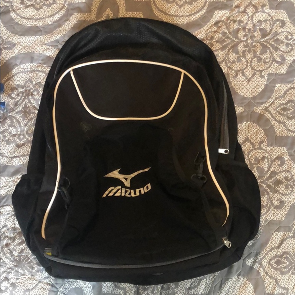 Mizuno volleyball bag